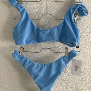 Dippin' Daisy's blue Bikini set